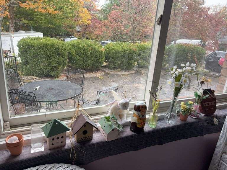 Home Decor birdhouses flowers decorations image