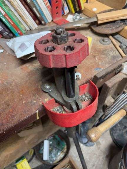 Lyman Primer Press image