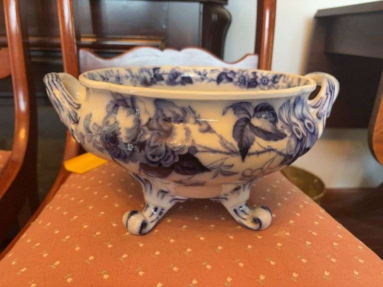 Soup Bowl with Handles and Feet image