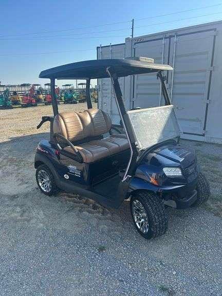 2023 Club Car Electric Golf Cart image