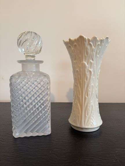 Lenox Woodland Vase and Decanter image