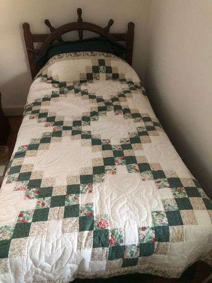 Twin bed, mattress and box spring given to the buyer image