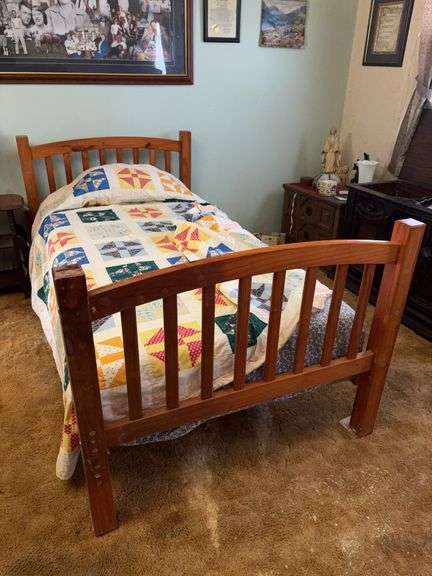 Twin Size Bed Frame and Quilt  - mattress given to buyer at no charge image