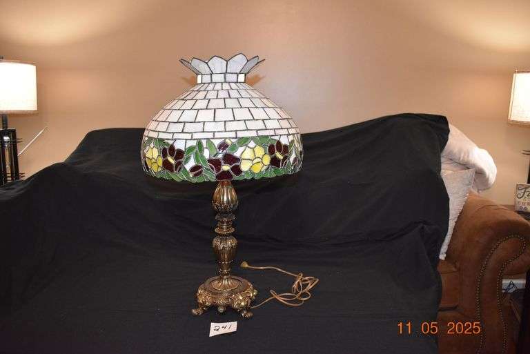 Tiffany Style Lamp-30" Tall image