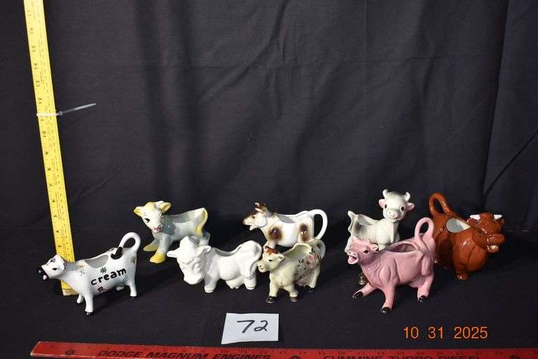 8 Cow Creamers image