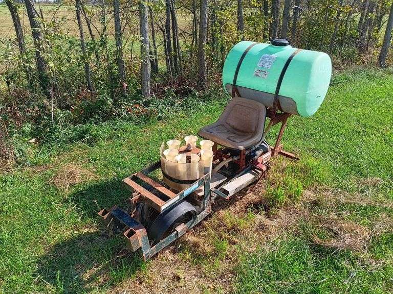 Holland One Row Transplanter image