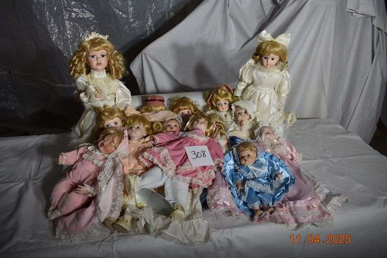 15 Porcelain Dolls image