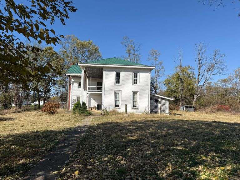 HOUSE, BARNS AND 16+/- ACRES, SCHULTZ ESTATE, DEVELOPMENT POTENTIAL image