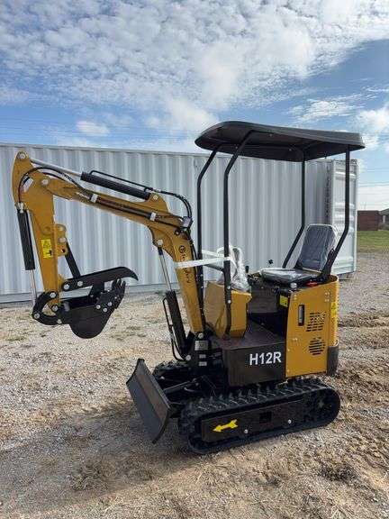 2025 CFG Industry H12R Mini Excavator - SN H12R2025L08290237 image
