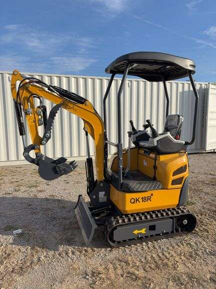 2025 CFG Industry QK18R Mini Excavator - SN QK18R250829000010 image
