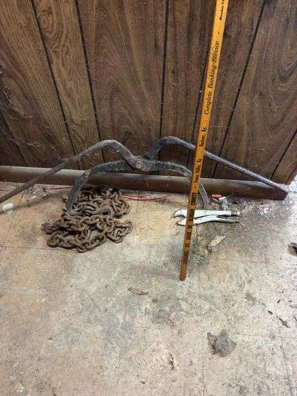 Log chain ice tong ruler