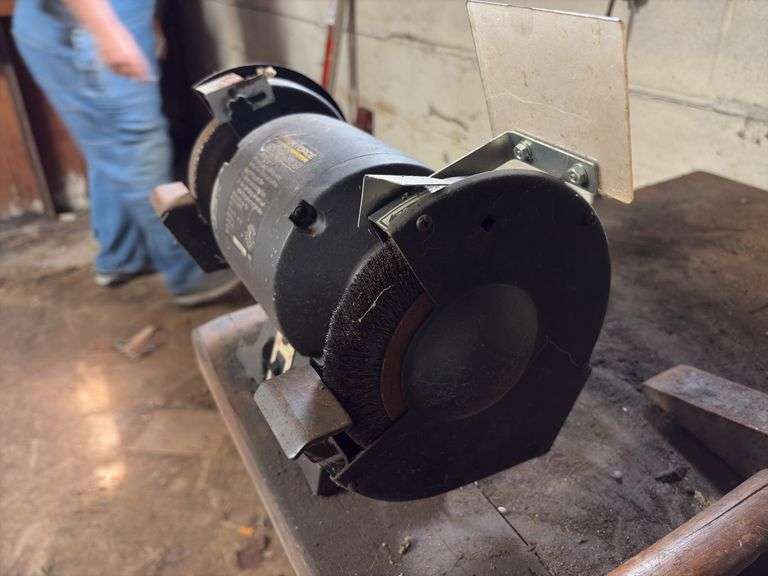 Bench Grinder - buyer MUST bring tools to remove