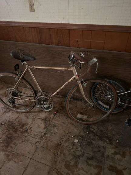 2 bikes