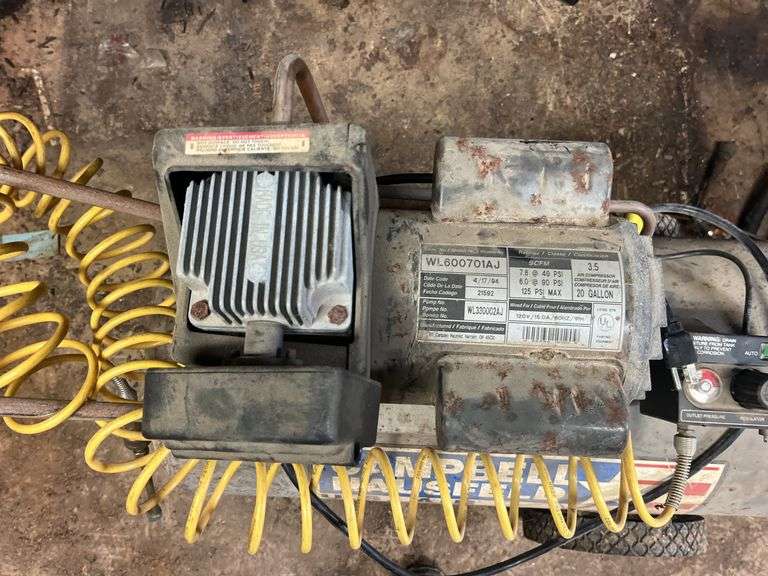 20 Gallon Air Compressor