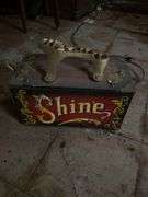 Shoe shine box