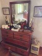 4 Drawer Dresser and Contents
