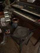 Electric organ brass spittoon
