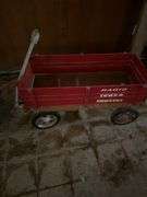 Radio Town N Country wagon