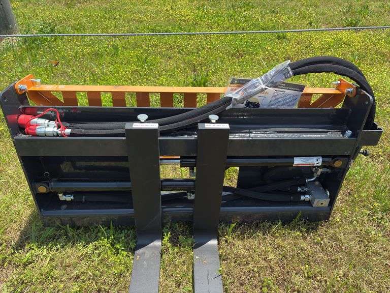 2025 Wolverine Skid Steer Pallet Fork - Hydraulic Adjustable - Model PFA-11-3300G - SN ZW01784