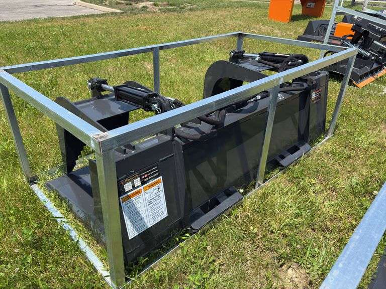 2025 Wolverine 72” Skid Steer Grapple Bucket -SN ZW00912
