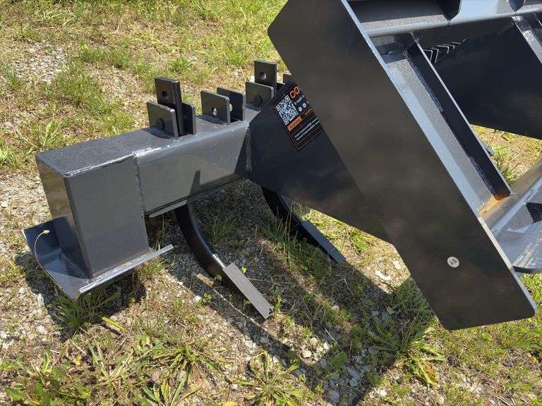 2025 Wolverine Skid Steer Ripper - SN ZW 00625