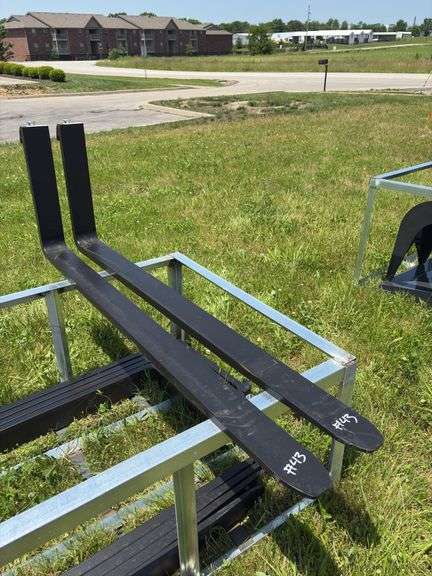 One Pair of Pallet Forks - 5' image
