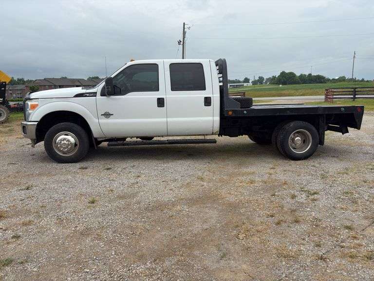 2012 Ford F-350 4x4 Superduty 6.7L Powerstroke Flatbed - 222,783 miles - VIN 1FD8W3HT2CEB48204