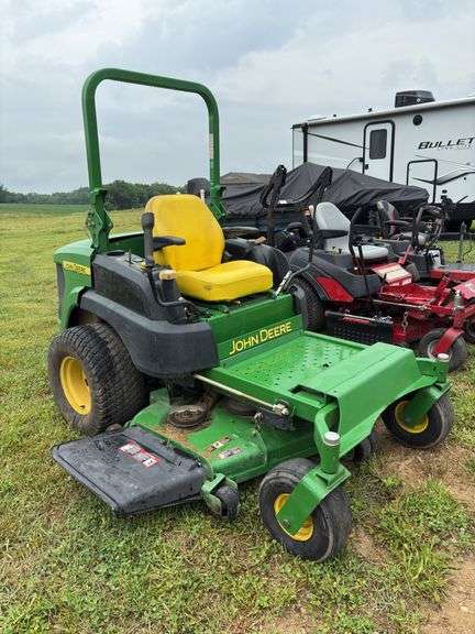John Deere 997R Zero Turn - Diesel - 1,718.8hrs - SN 1TC997SBEBT060278 image