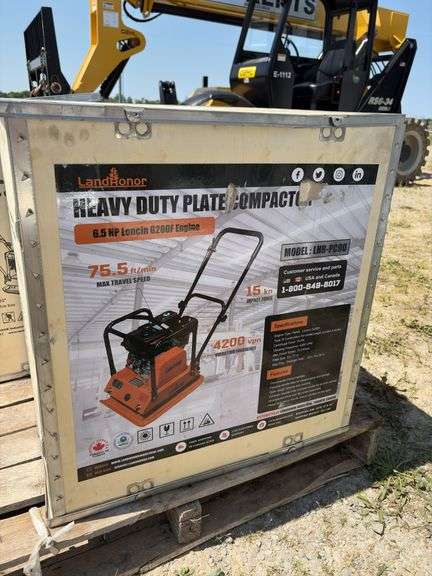 Land Honor Heavy Duty Plate Compactor image