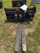 2025 Wolverine Skid Steer Pallet Fork - Hydraulic Adjustable - Model PFA-11-3300G - SN ZW01782