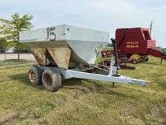 Willmar 500 Fertilizer Spreader - 3 Ton
