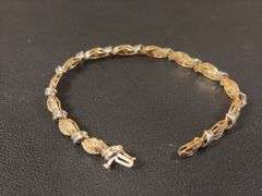 10K Diamond Bracelet - 9.7g
