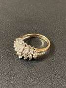 10K Diamond Ring - 4.0g - size 6