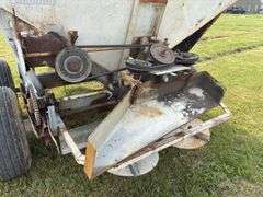 Willmar 500 Fertilizer Spreader - 3 Ton