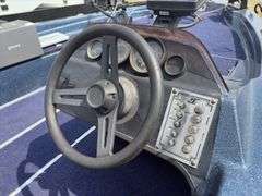 1988 Jason 1600 Bass Boat - 2002 Mercury 90hp Outboard