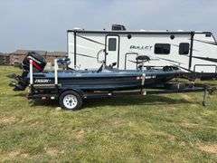 1988 Jason 1600 Bass Boat - 2002 Mercury 90hp Outboard