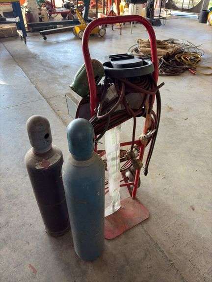 Torch Cart with Accessories and 2 Tanks image