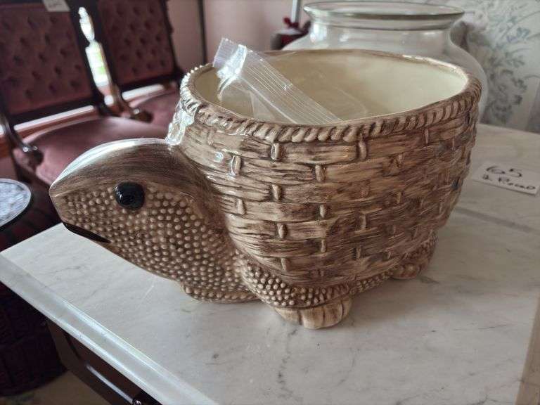 Tortoise Planter