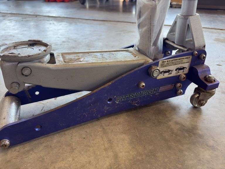 1.5 Ton Aluminum Floor Jack - frame is bent