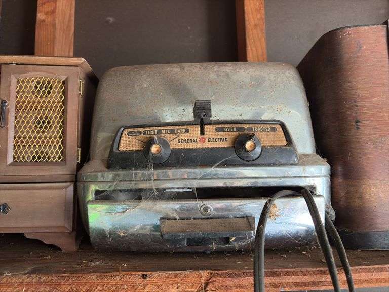 Contents of Shelf - GE Toaster, Radio, Jewelry Box