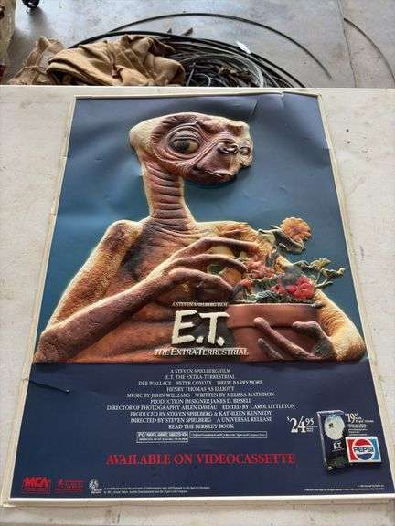 E.T Movie Insert