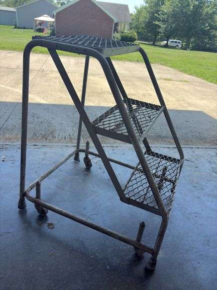 Rolling Metal Step