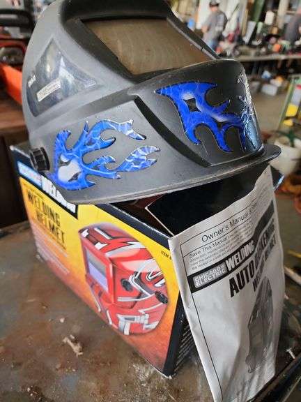 Chicago Electric Welding Helmet