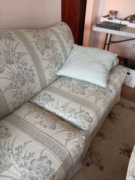 7’ Floral Print Sofa
