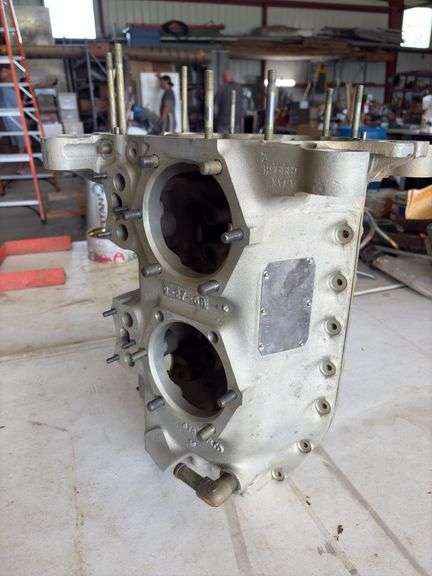 New 4 Cylinder Engine Block - see pics for casting numbers image