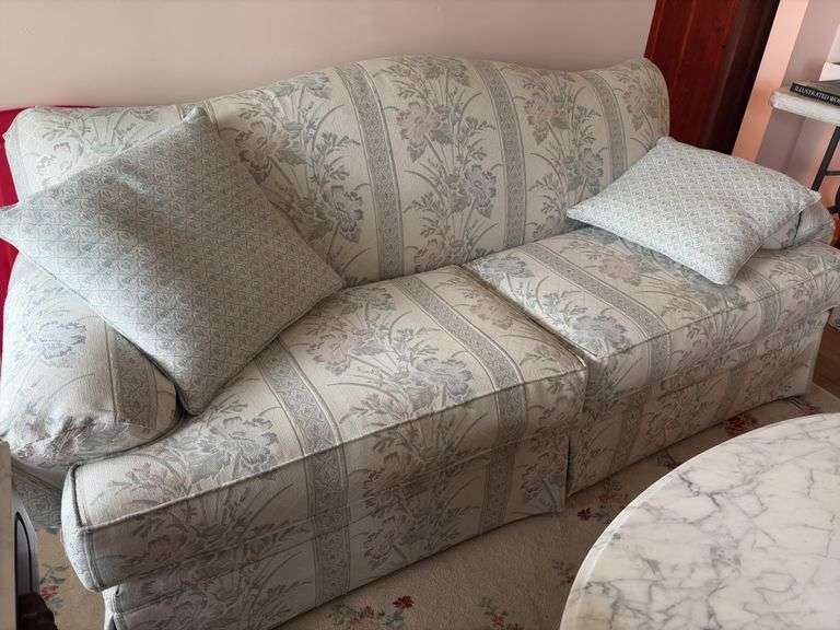 7’ Floral Print Sofa