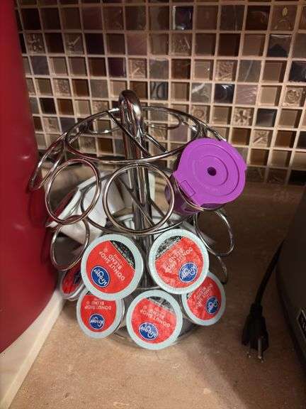 Keurig Machine with Cup Stand