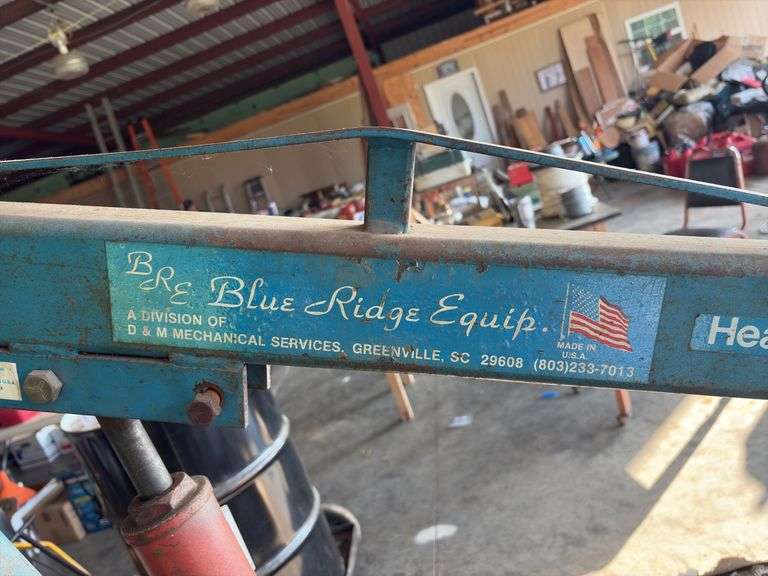 Blue Ridge Equipment 3 Ton Engine Hoist