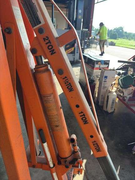 2 Ton Engine Hoist