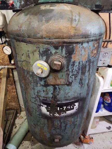 Large Air Compressor - buyer is responsible for unwiring - see description
